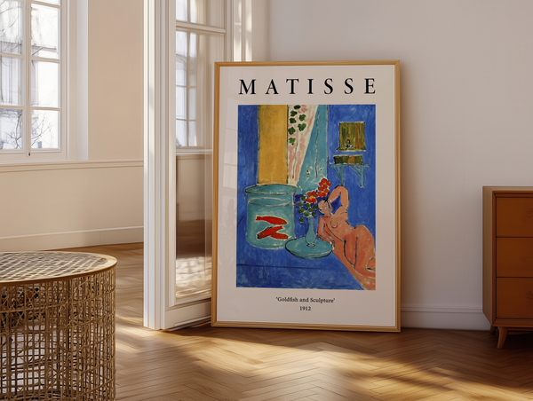 Matisse plakat med guldfisk, blå baggrund og skulpturel figur fra 1912.
