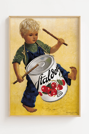Farverig vintage plakat med barn og Fälchen dåse som tromme. Perfekt retro vægkunst til køkken eller stue. Leveres i flere størrelser.
