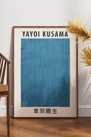Blue Carpet – Yayoi Kusama Plakat i Unikt Design
