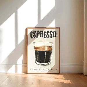 Akvarel espresso plakat med glas kaffe og teksten ‘Authentic Italian Coffee’.