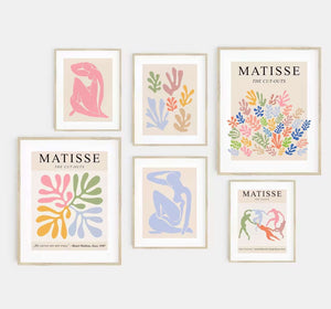 Henri Matisse er manden bag nogle af verdens mest kendte plakater. Sammen med Pablo Picasso har de skabt den ideelle plakat til stuen, hjemmet og værelset. De populære plakater kommer i Orange, Lyserød, Blå, Grøn &amp; også i de helt store størrelser som 70x100 &amp; 50x70. Der kan tilkøbes ramme &amp; Berggruen på tilbud.