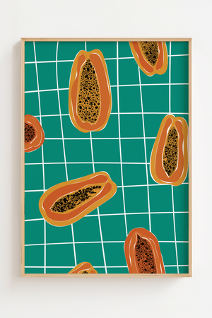 Green Papaya plakat med papayafrugter på grøn ternet baggrund – tropisk og moderne frugt plakat.