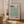 Dots in Green – Yayoi Kusama plakat med ikoniske grønne prikker i moderne, minimalistisk kunstdesign.