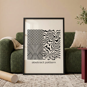 Abstrakte mønstre plakat med fire forskellige grafiske designs i sort-hvid i egetræsramme ved sofa