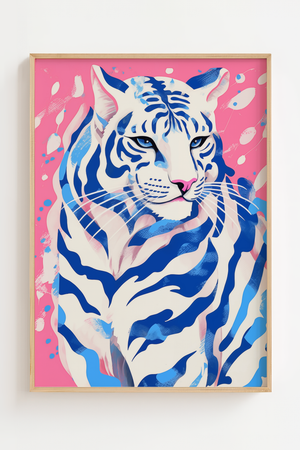 Blå tiger plakat med grafiske striber i blå og hvide toner på lyserød baggrund