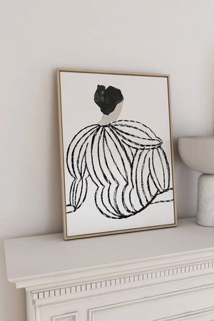 Lagom Lady White plakat med sort-hvidt kunstmotiv af kvinde – minimalistisk nordisk vægkunst i stilfuldt design.