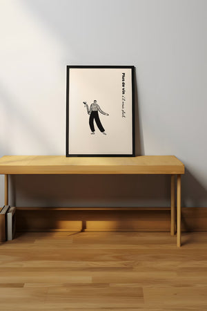 Minimalistisk vinplakat med fransk tekst “Plus de vin s’il vous plaît” og humoristisk illustration af person med vinglas.