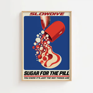 Slowdive plakat med rød kapsel og grafiske former på blå baggrund